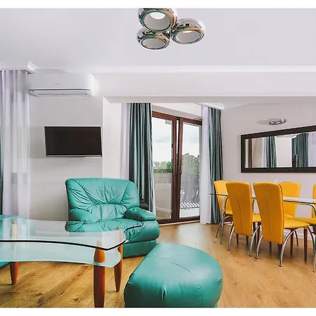 Promenada Apartment *